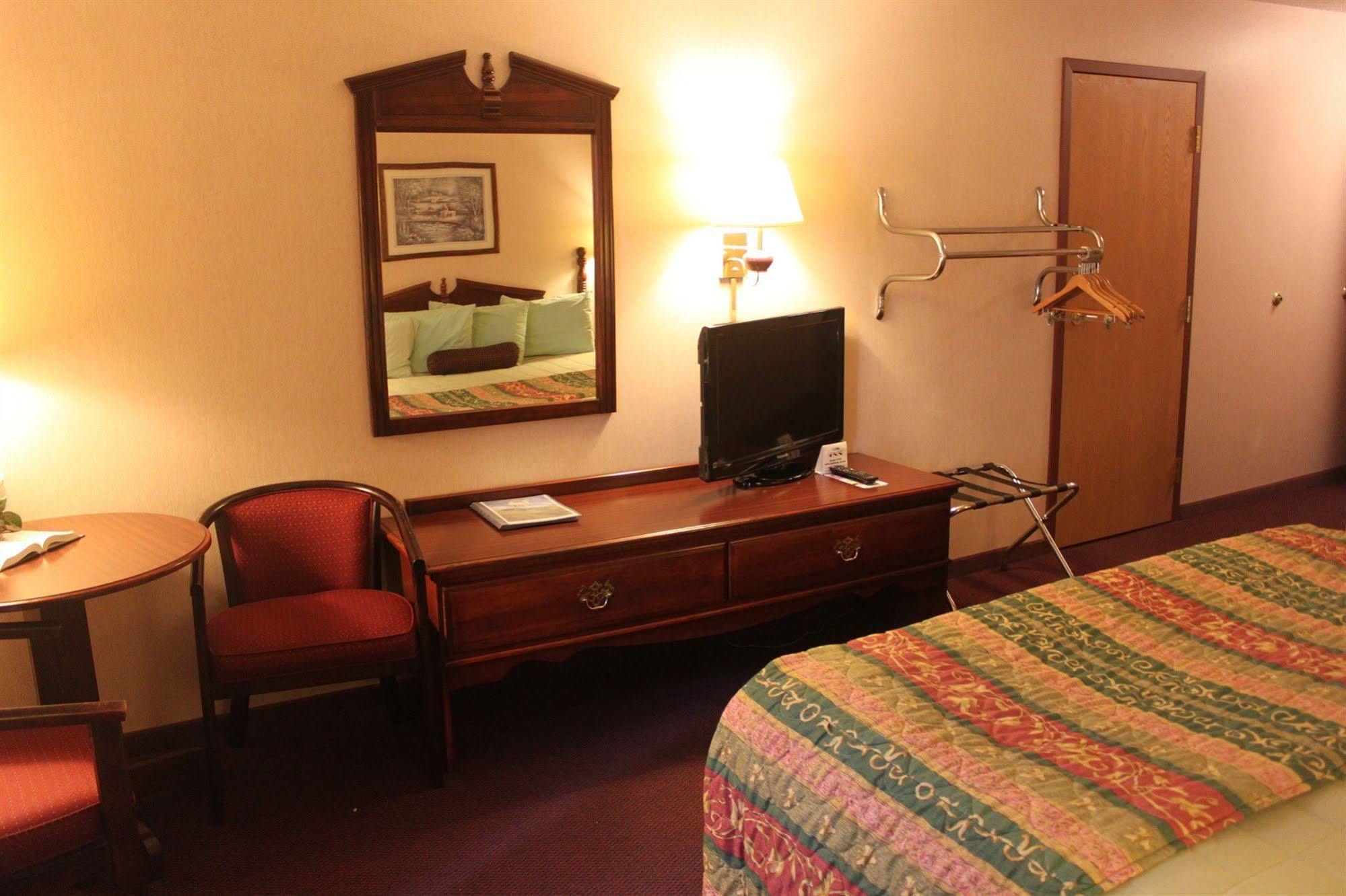 Scenic Hills Inn Branson Luaran gambar